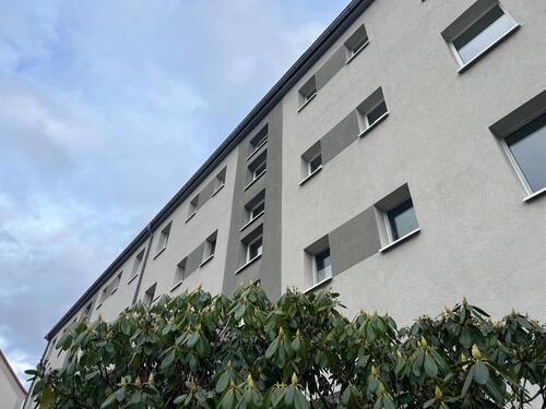 Foto - TOP Sanierte 3-Raum-Wohnung mit Balkon & schönem Ausblick!