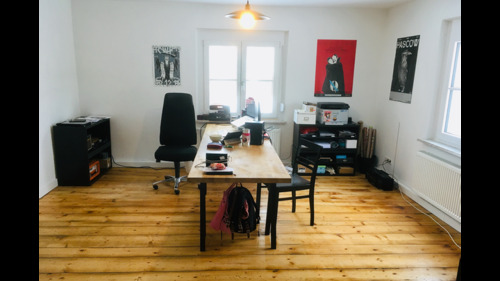 Foto - Freie Arbeitsplätze im Alb-Büro: 3 Plätze, WLAN, Küche, Kamin