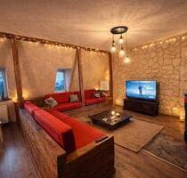 Möblierte Wohnung mit 115 m² im Dachgeschoss. - Plauen Altstadt