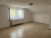 Foto - 3 Zimmer Dachgeschoßwohnung zur Miete in Riederich