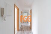 Foto - 4-Raum-Wohnung mit Balkon - 400,00 EUR Kaltmiete,