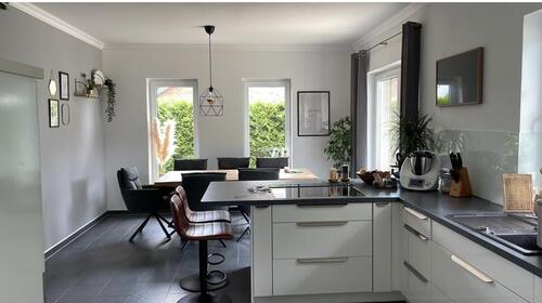 Foto - Attraktiver Bungalow mit 170 m² Völlenerfehn