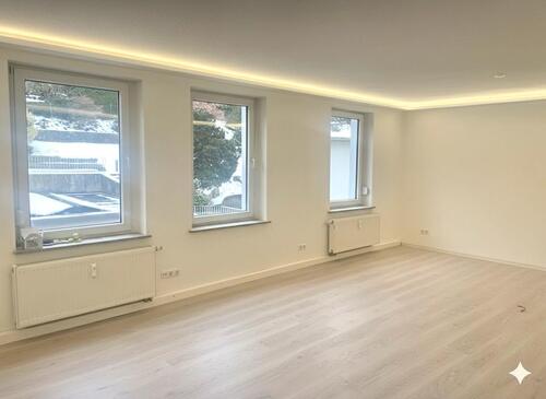 Foto - Renovierte 3-Zimmer-Wohnung mit Balkon, Keller und Gartennutzung