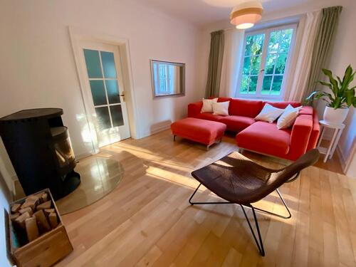 Foto - (3 M. - max.1 J.) zentrale Wohnung mit GartenIdylle und Elbnähe
