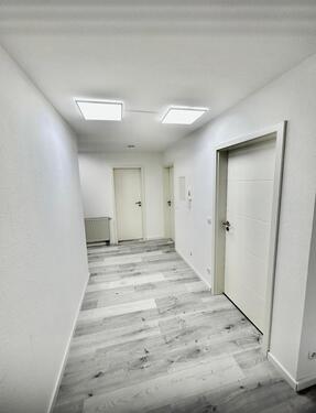 Foto - Großzügige 2 Zi-Whg mit Terrasse, Einbauk., TG in 78554 Aldingen