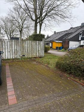 Foto - Außenstellplatz zu vermieten – Wellweg 76-84, Sarstedt