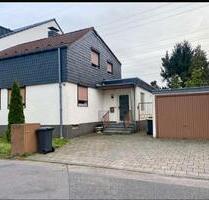 5-Zimmer-Haus mit Garten - 15 Min zum Hbf Köln