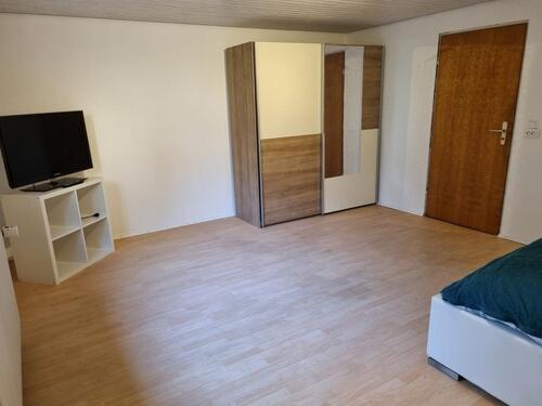 Foto - Schöne, möblierte Einliegerwohnung für Wochenendpendler ab Nov.