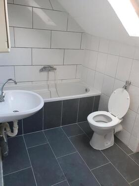Foto - 1 Zimmer Dachgeschoßwohnung zur Miete in Saarbrücken