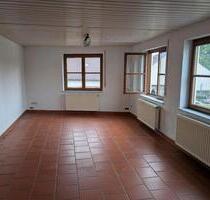 Helle 2 Zimmer Wohnung in Sickershausen - Kitzingen