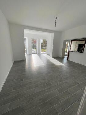 Foto - Traumhafte 4,5-Zimmer-Wohnung - 1.500,00 EUR Kaltmiete,