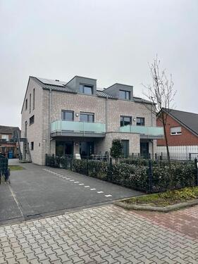 Foto - Erstbezug! Erstklassige 4 ZKB-Wohnung zu vermieten