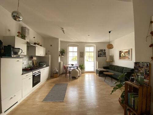 Foto - ANFRAGESTOPP Lichtdurchflutete, charmante Wohnung mit EBK