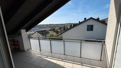Foto - 3 Zimmer Dachgeschoßwohnung zur Miete in Würzburg