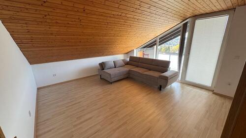 Foto - 3 Zimmer Dachgeschoßwohnung in Würzburg