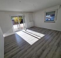 Vermietung 3 Zimmer Küche Bad Balkon Stellplatz ab sofort - Eisenberg (Pfalz)