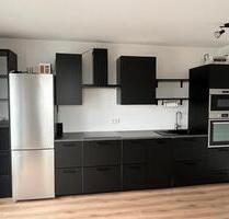Lichtdurchflutete 2-Zimmer Wohnung mit Einbauküche, TG - Ingolstadt Münchener Straße
