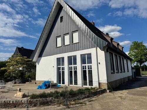 Foto - Außergewöhnliches Wohnanwesen – Ländliches Wohnen, perfekte Bedin