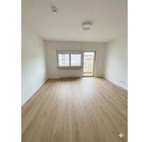 ✨ Erstbezug nach Sanierung: Moderne 2-Zimmer-Wohnung mit Balkon ✨ - Altenstadt an der Waldnaab