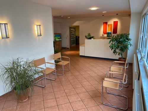 Foto - Räumlichkeit in Tierarztpraxis - 270,00&nbsp;EUR Kaltmiete, ca.&nbsp; 16,00&nbsp;m&sup2;