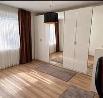 Gepflegte 2 Zimmer Wohnung mit EBK und Balkon - Kiel Gaarden-Ost