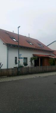 Foto - Geräumige Dachgeschoss-Wohnung - 1.140,00 EUR Kaltmiete,