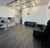 Büroraum 33qm zu vermieten - 560,00 EUR Kaltmiete, in München (PLZ: 81739) Ramersdorf-Perlach