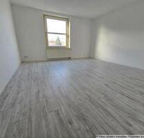 Großzügige 4-Raum-Wohnung mit XXL-Balkon, Riesenbad und großer Wohnküche in Toplage - Chemnitz Kapellenberg