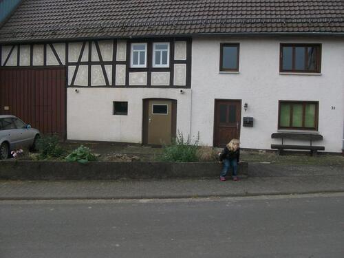 Foto - Haus Zu Verkaufen in Allmenrod - 85.000,00&nbsp;EUR Kaufpreis, ca.&nbsp; 101,00&nbsp;m&sup2;