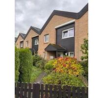 Reihenmittelhaus mit Terrasse, Balkon und kleinem Garten - Hameln Kernstadt