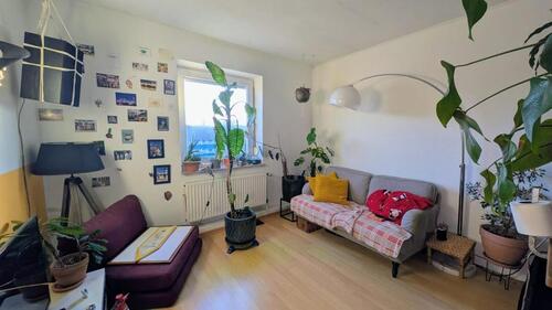 Foto - 2 Zimmer in großer Maisonette WG frei!!