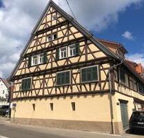 großzügige 2,5 Zi.-Wohnung mit besonderem Flair - Rottenburg am Neckar