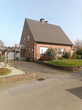 Foto - Wohnhaus zu verkaufen! - 340.000,00&nbsp;EUR Kaufpreis, ca.&nbsp; 130,00&nbsp;m&sup2;