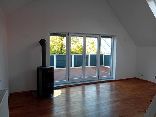 Foto - 3 Zimmer Wohnung in kleinem Haus (provisionsfrei)
