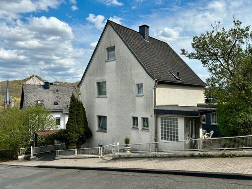 Foto - 6.5 Zimmer Einfamilienhaus zum Kaufen in Siegen