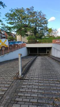 Foto - Tiefgaragenstellplatz zu vermieten – Köln Volkhoven (50765)