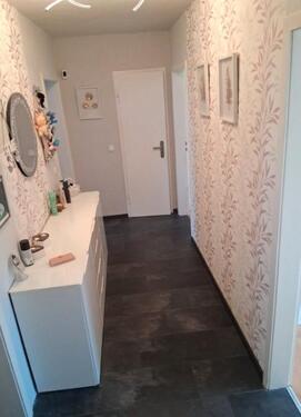 Foto - Helle 3- Zimmer-Wohnung mit Balkon in begehrter Lage zu vermieten