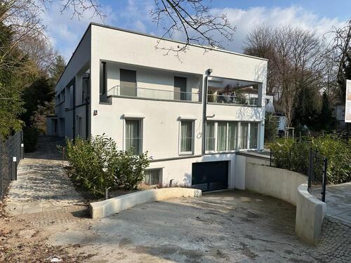 Foto - Erstbezug TOP-Lage Villenviertel, 117m², Marmorbad, Klima, Parkett, Garten