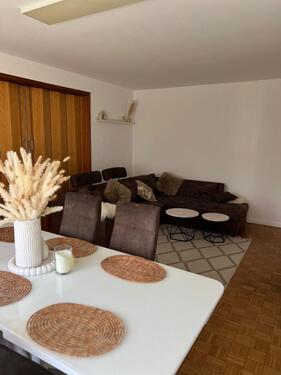 Foto - Schöne 4-Zimmer-Wohnung mit Terrasse, Garten und Einbauküche