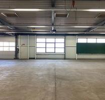 Lagerhalle Metzingen zur Miete, Industriegebiet, Sektionaltor, EG