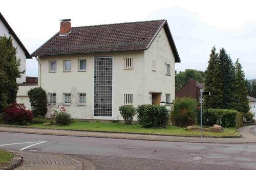 Foto - 6 Zimmer Einfamilienhaus zum Kaufen in Sankt Ingbert