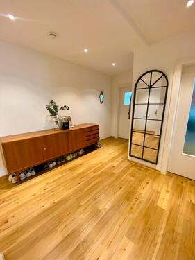 Foto - 75m2 Wohnung (2 Zi., möbliert) Schwabing zur Untermiete ab 1.5.