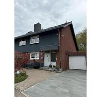 Wohnen im Grünen – Doppelhaushälfte in Ratingen-Homberg