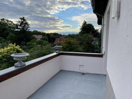 Foto - 3 Zi. Wohng. Höhenlage Tharandt mit Fernblick, san. AB, EBK, Balkon, Garten