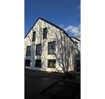 Erstbezug 4-Zimmer Wohnung mit Balkon in Klein-Welzheim - Seligenstadt