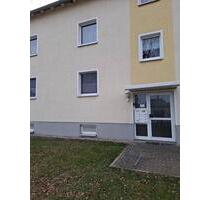 3 Raum-Wohnung zu vermieten - 550,00&nbsp;EUR Kaltmiete, ca.&nbsp; 77,00&nbsp;m&sup2; in Naunhof (PLZ: 04683)