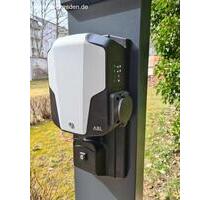 Moderner E-Stellplatz mit Ladesäule - Chemnitz Altendorf
