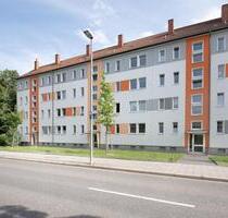 Hier lässt es sich schön Leben, mit Balkon und Einbauküche - Chemnitz Altendorf