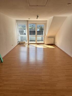 Foto - Attraktive 3-Zimmer-Wohnung mit sonnigem Südbalkon in Urbach