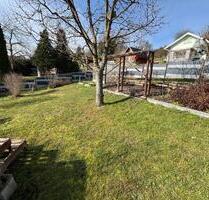 Gepflegter Pachtgarten - 3.800,00&nbsp;EUR Kaltmiete, ca.&nbsp; 0,00&nbsp;m&sup2; in Meiningen (PLZ: 98617)